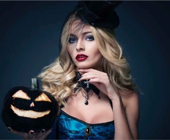 Halloween Hair Ideas for the spooky season - scary but chic hair for Halloween