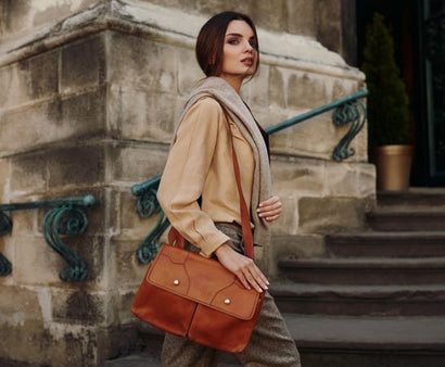 3 Handbag Hair Essentials You Need