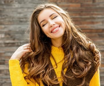 End of Summer Hair Loss? Here’s How to Reduce Hair Loss This Fall. - Number 4 Hair Care