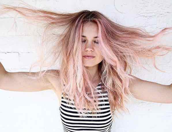 How To Fight Static - Number 4 Hair Care